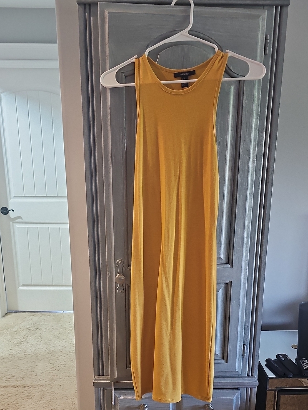 Forever 21 Mustard Yellow Sleeveless Maxi Dress Small